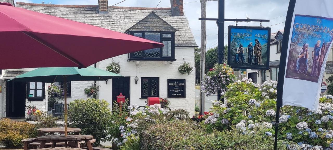 Cornish Arms Inn Port Isaac 2 Miles Pendoggett Exteriér fotografie